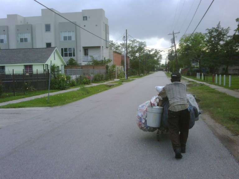 img00934-20090428-19172