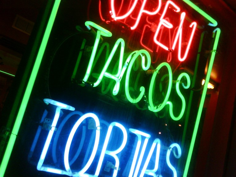 IMG00055-20091111-2041