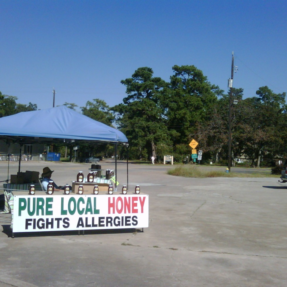 pure local honey fights allergies